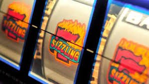 Antarmuka Permainan Arcade gitarpoker dengan pilihan permainan yang tersedia